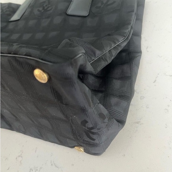 Authentic Chanel Vintage Travel Tote - Picture 5 of 8